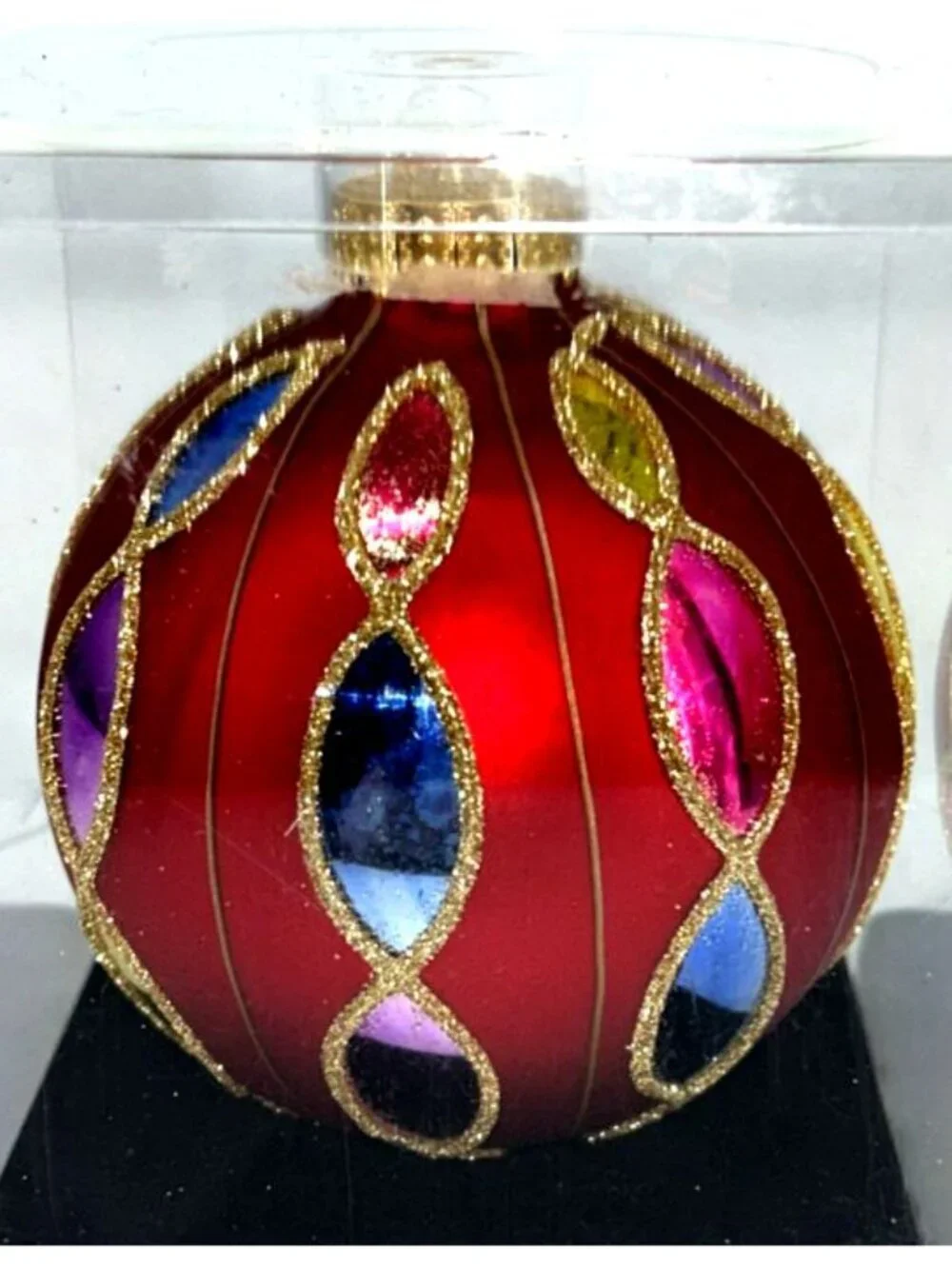Unique Treasures Collection Hand Crafted Glass Ornament 4